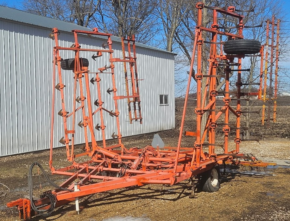 Rick-Bode-Field-Cultivator-