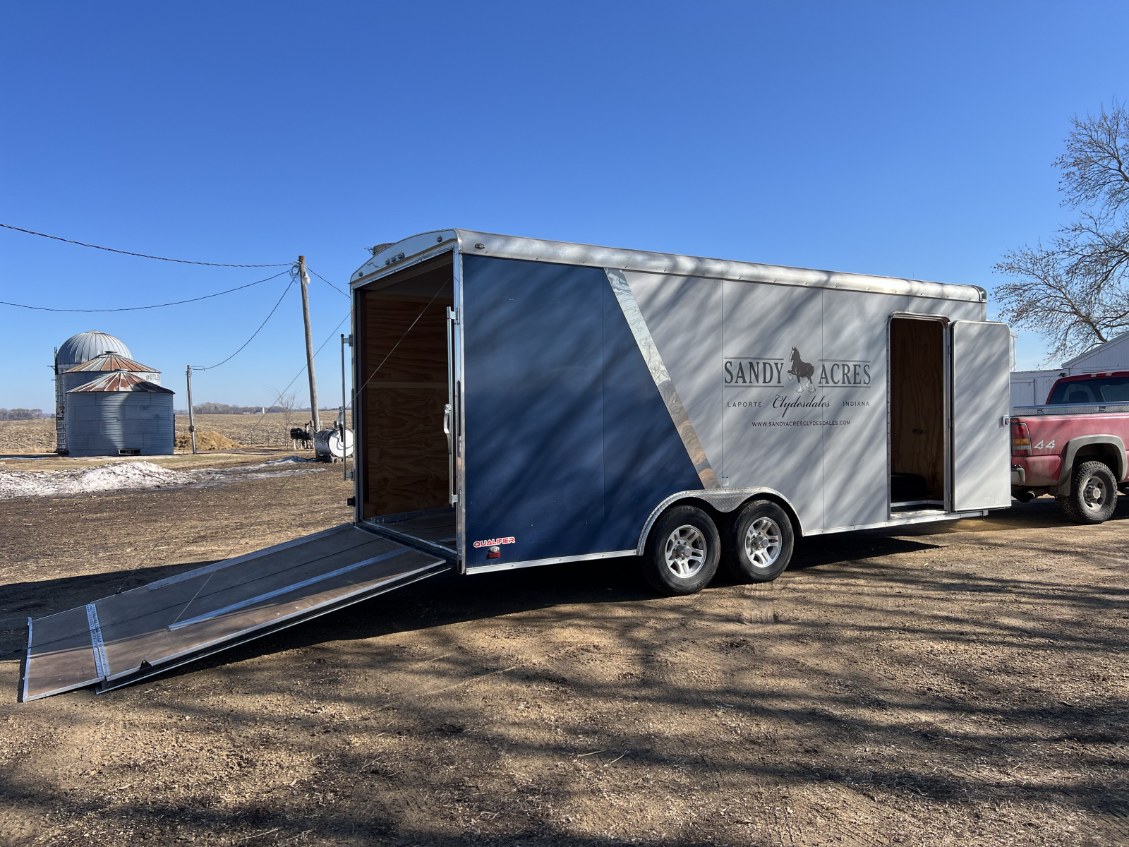 Thomas-Maidl-enclosed-trailer-4