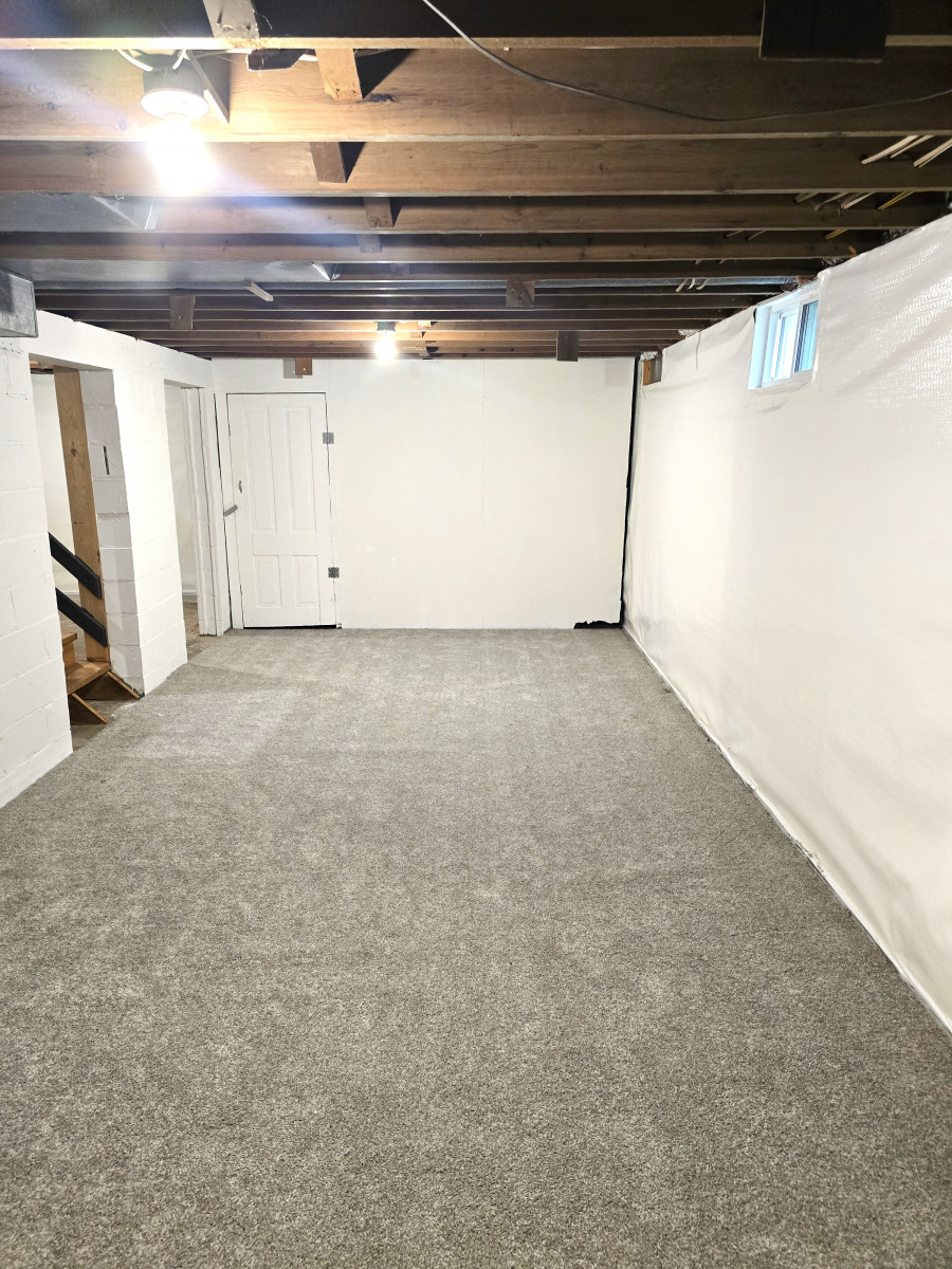 32.-Basement