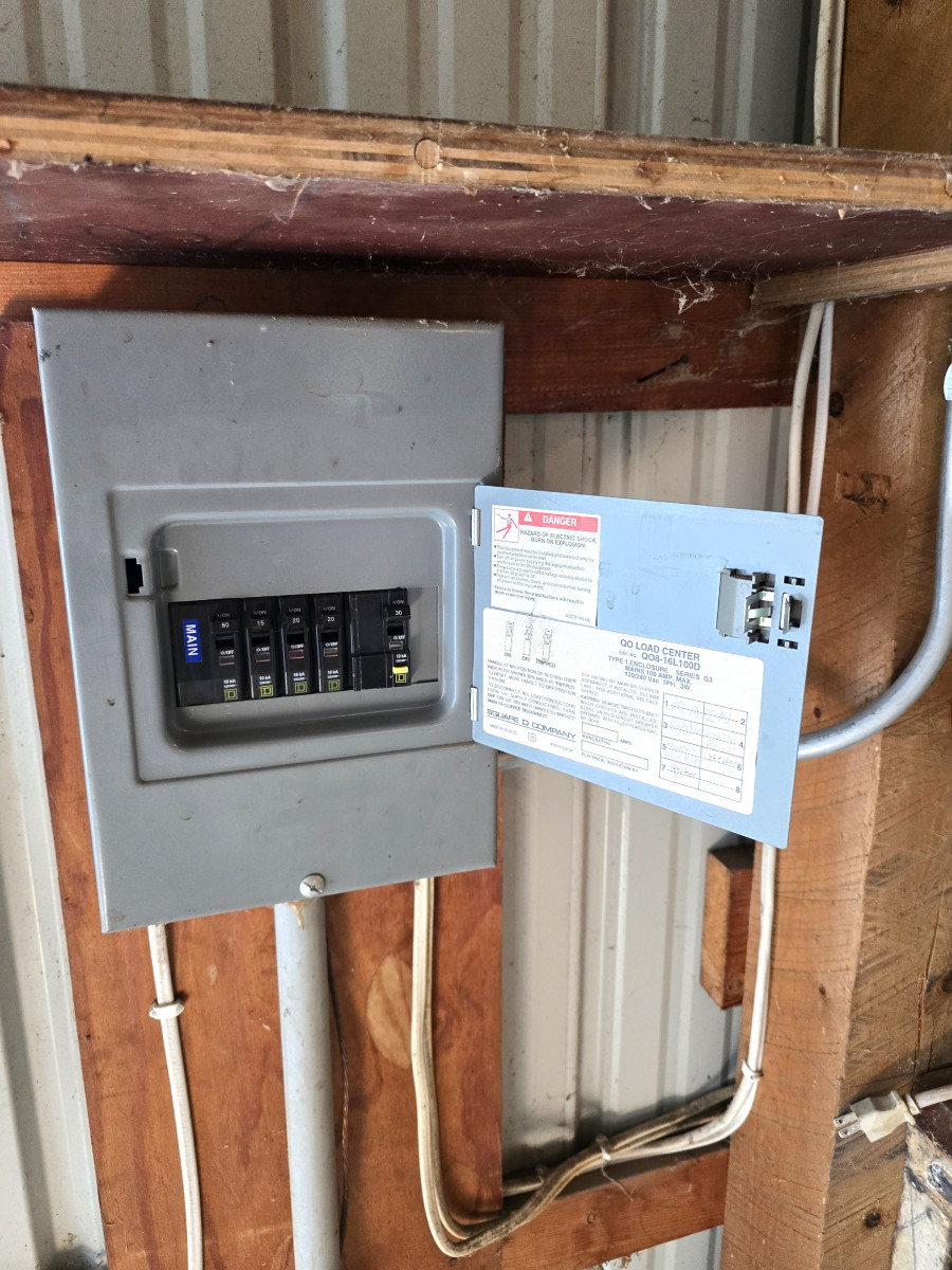 64.-Pole-Shed