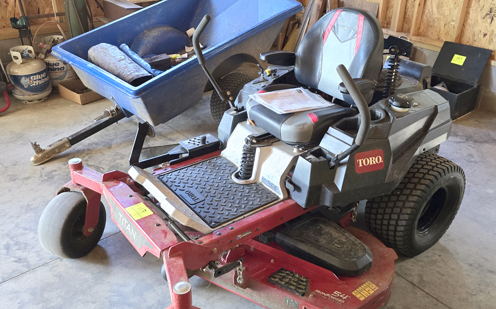 Toro-Mower