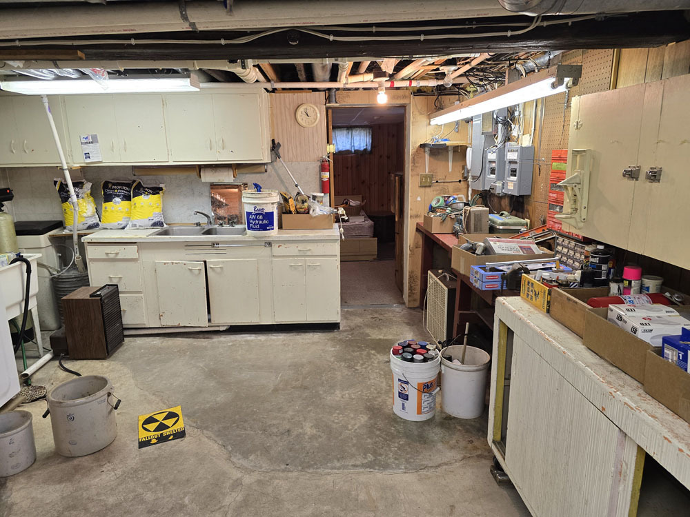 basement1