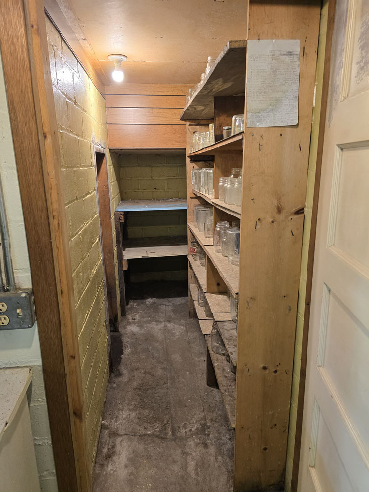 storage2