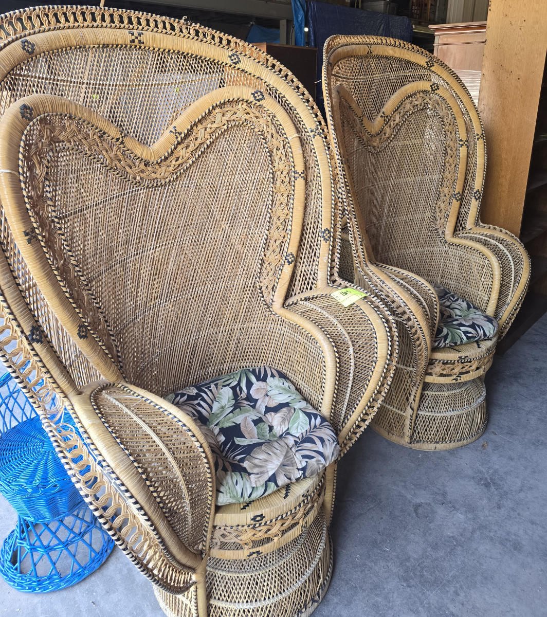 wicker-cobra-chair2