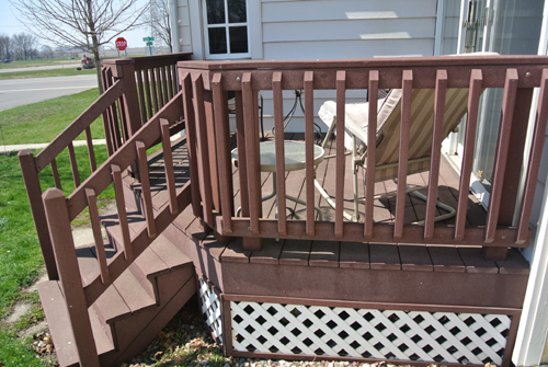 House_front deck